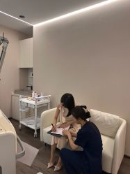 -医颜医疗美容门诊部