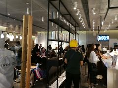 大堂-喜茶(深圳东门1234店)