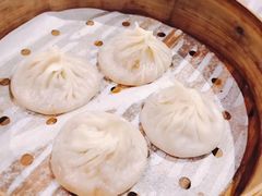 -龍堂蟹黄小笼包(德思勤四季汇店)