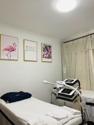 -美肤盾祛痘·问题肌头疗管理中心