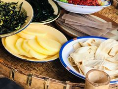 -王婆乔鲜鱼自助火锅(蜀汉路店)
