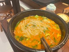 -银米·云南传统过桥米线(双廊黑金冠店)