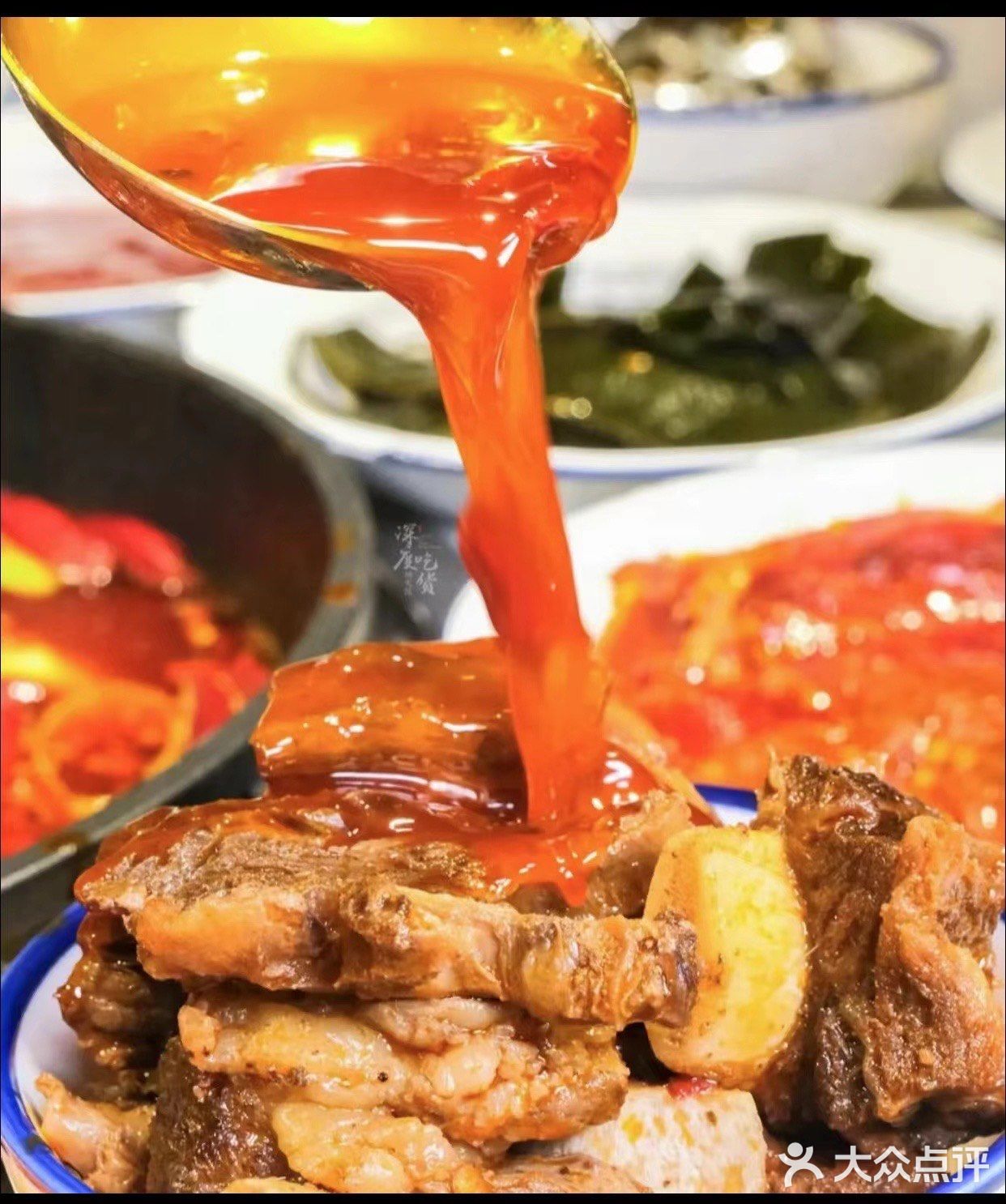  鸳鸯锅，夏日霸主！将辣和酸的完美结合，一口咬下去