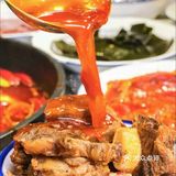  鸳鸯锅，夏日霸主！将辣和酸的完美结合，一口咬下去