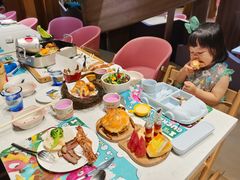 -水桶王国主题餐厅·聚会·生日派对·亲子活动·家庭套餐(亚龙湾希尔顿店)