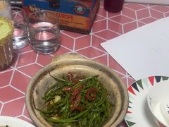 -咖啡人·融合餐厅(万达环宇店)