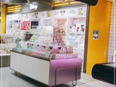 -泡泡玛特POPMART(上海环球港店)