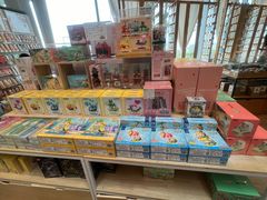-猫的天空之城概念书店(北戴河蔚蓝海岸店)