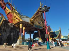 -七彩云南欢乐世界