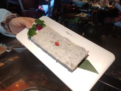 -老牌坊云南鱼豆花火锅(哈西万达店)
