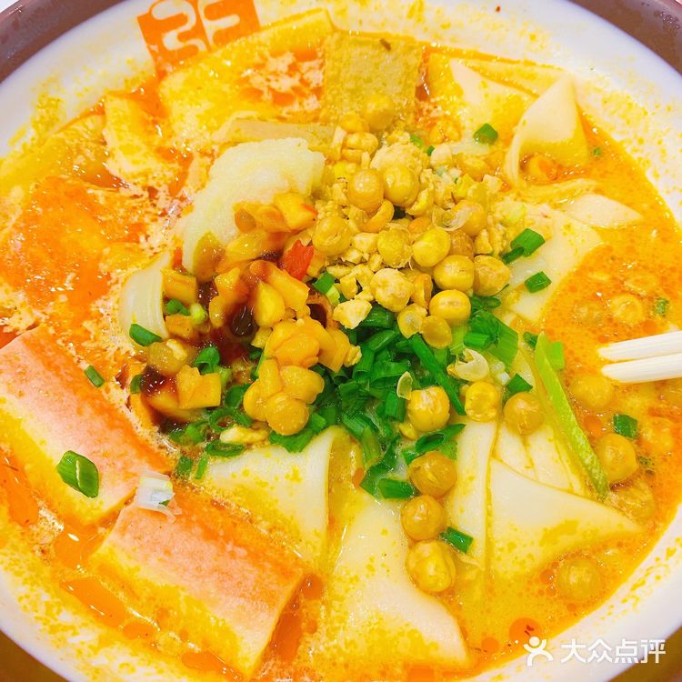 很喜欢他们家佐料台，有很多另外的配料