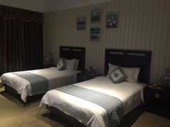 -鹰龙海畔度假酒店(咸祥店)