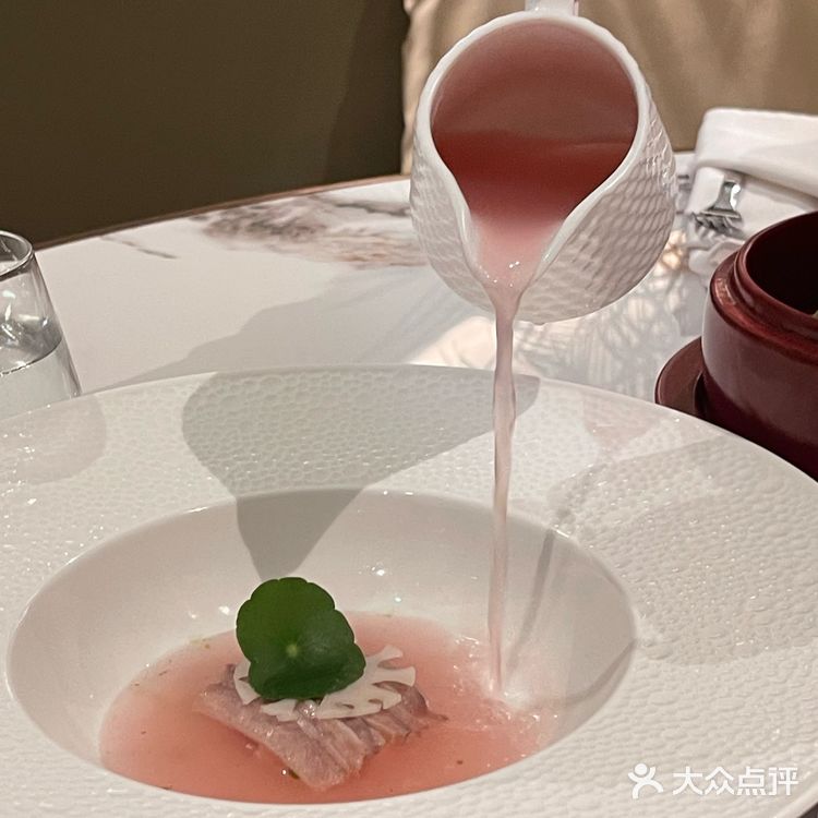 Omg 快来吃发财牛排啦！在深圳摩天轮下💕