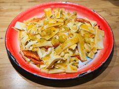 -先启半步颠小酒馆(嘉定万达店)