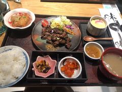 -味太助·银饭食堂(中华城店)