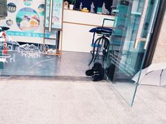 -蜜蜂小象·榴莲千层蛋糕(时代汇11栋店)