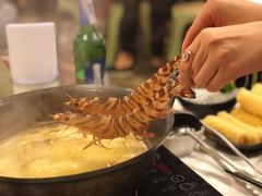 -鲜入围煮花胶鸡海鲜火锅
