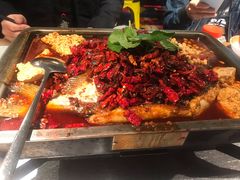 重庆豆花烤鱼-探鱼·鲜青椒爽麻烤鱼(北京路天河城店)