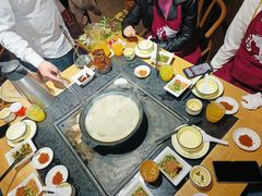 -有一锅·野生菌黑山羊腊排骨火锅(古城北门店)