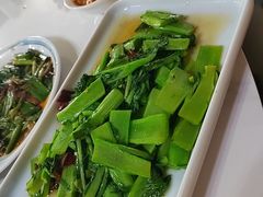-老瓦房饭店(三苏大道中段店)