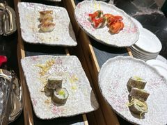 -广州万富希尔顿酒店·感趣自助餐厅·金秋蟹宴生蚝海鲜刺身