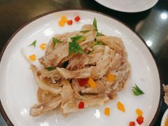 芥末鸭掌-鸿运楼烤鸭店(天桥店)