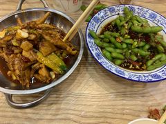 -江城燕子大排档(江汉路步行街店)