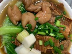 牛腩猪肠河粉-珍珍小食店(西华路店)
