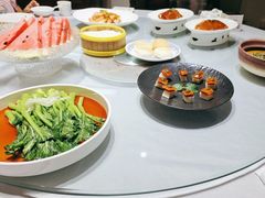 -鸭王烤鸭店(三里河店)