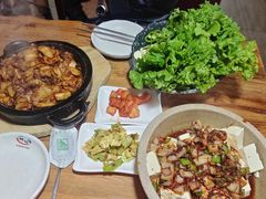 -百年石锅饭·朝鲜族传统民餐