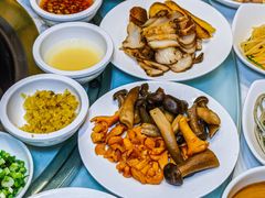 -天宜隆蘑菇宴火锅(石景山旗舰店)