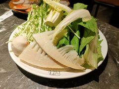 -牛YO寿喜烧·铁板烧和牛火锅自助(市府恒隆店)