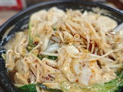 -天瑞福云南过桥米线(十里河店)