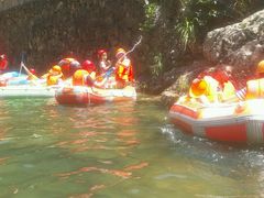 -安吉龙王山峡谷漂流