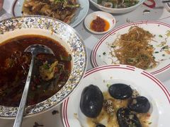 -明本湛江鸡•海鲜小厨(陈家祠店)