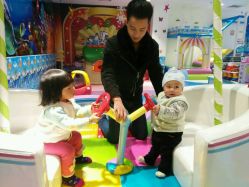 -嗨皮儿童乐园(万福广场店)