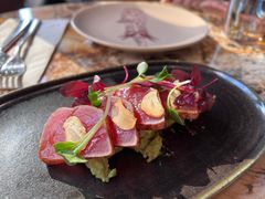 金枪鱼牛油果-BROWNSTONE布朗石西班牙餐厅(富城店)