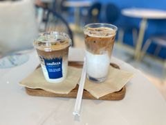 -LAVAZZA拉瓦萨咖啡(上海金融街店)