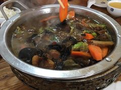 -溢心园香河肉饼总店