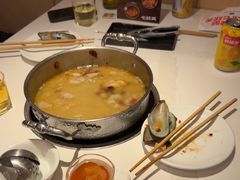 -七欣天香辣蟹火锅(闵行浦江欢乐颂店)