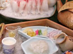 -得意咚瓜·顺德鱼生·冬瓜火锅(深圳首店)