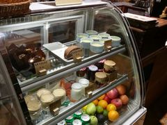 -西关84·History·Art·Cafe