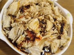 -三鞭一花·独一处·元英砂锅(海光寺店)