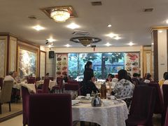 大堂-旭璟酒家·传统粤菜·湘菜(逸景路店)