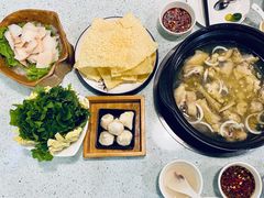 -烹然四季椰子鸡火锅(团结湖总店)