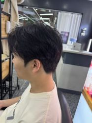 -藤野造型·烫·染发型设计店