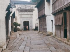 -通安客栈中餐厅·何家小馆