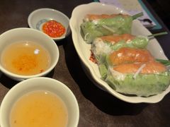 -大头虾越式风味餐厅(光明广场店)