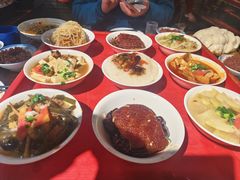 -蓝田九大碗民俗食府(蓝田店)