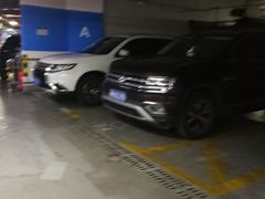 -近铁城市广场-停车场